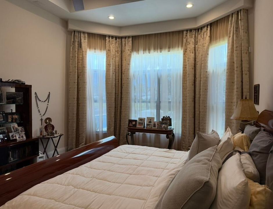 待售: $2,879,000 (5 贝兹, 6 浴室, 4800 平方英尺)