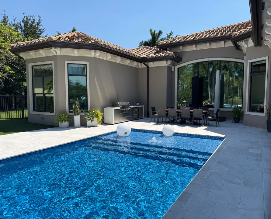 待售: $2,879,000 (5 贝兹, 6 浴室, 4800 平方英尺)