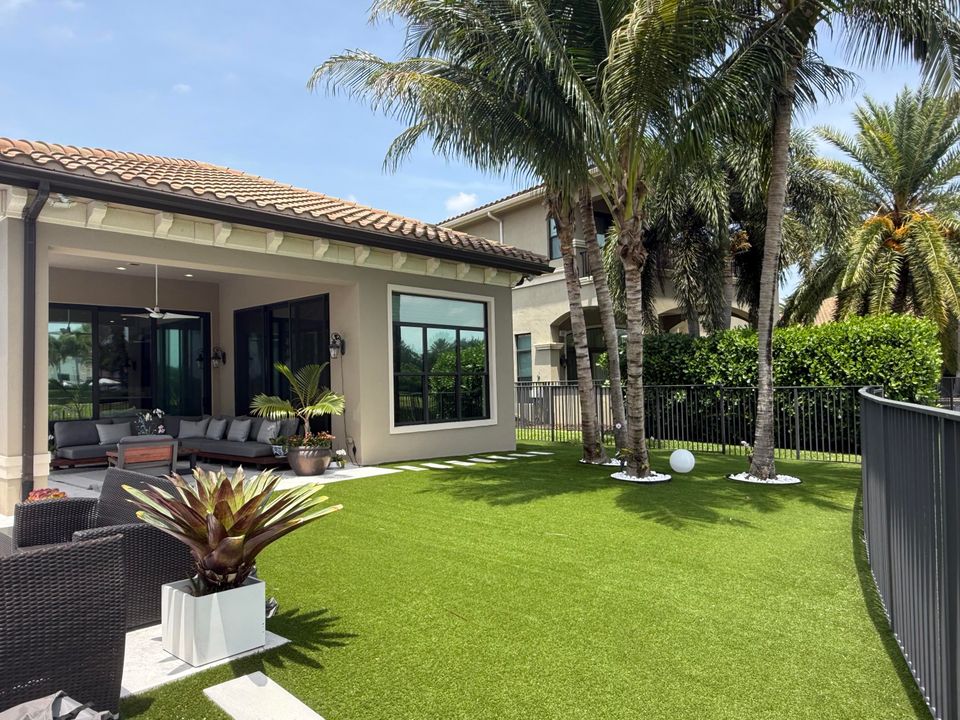 待售: $2,879,000 (5 贝兹, 6 浴室, 4800 平方英尺)