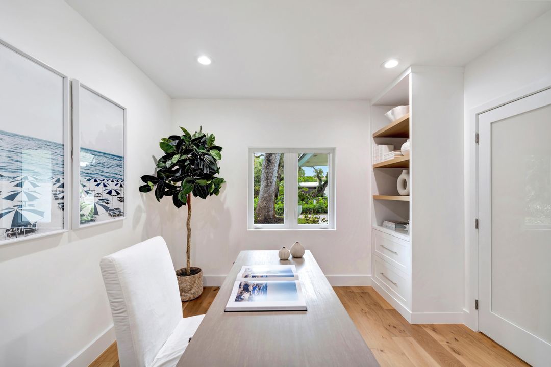 For Sale: $1,589,000 (4 beds, 3 baths, 2317 Square Feet)