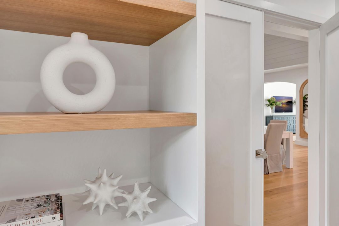 For Sale: $1,589,000 (4 beds, 3 baths, 2317 Square Feet)