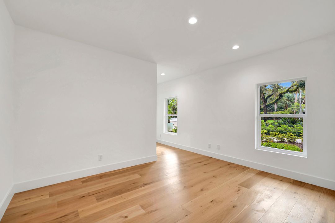 For Sale: $1,589,000 (4 beds, 3 baths, 2317 Square Feet)