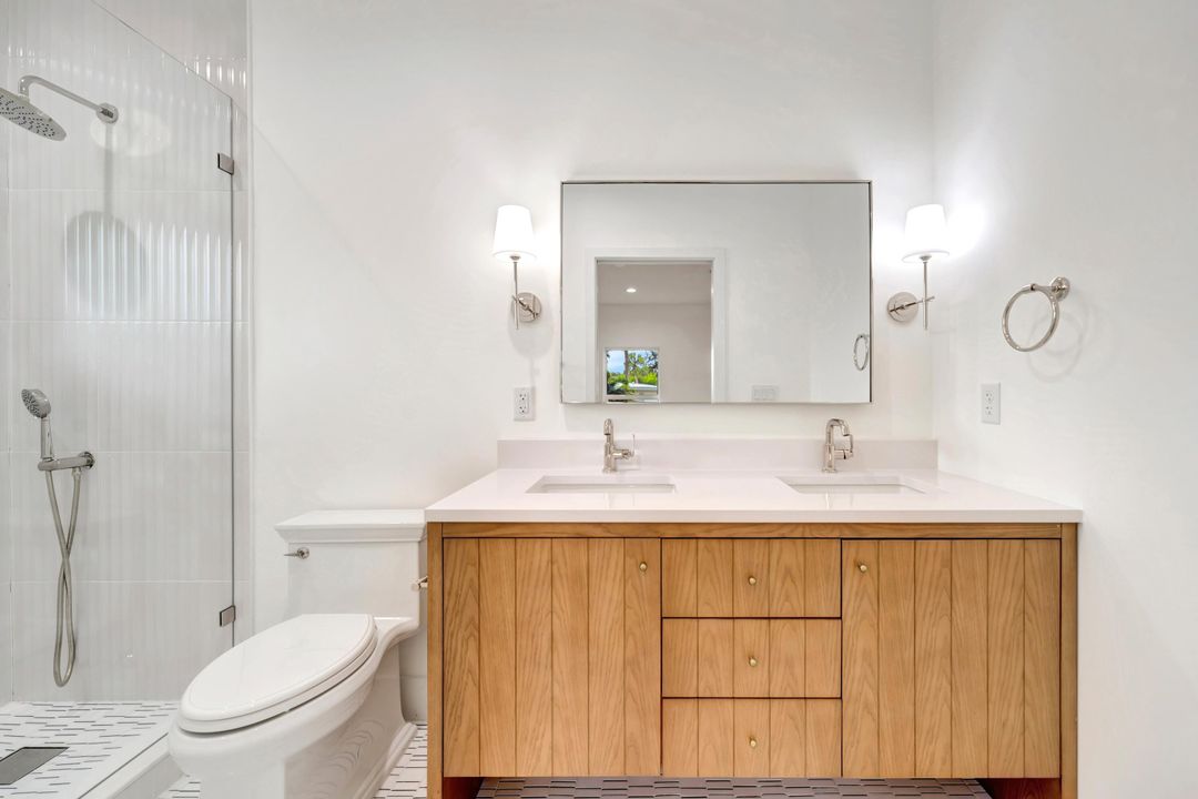 For Sale: $1,589,000 (4 beds, 3 baths, 2317 Square Feet)