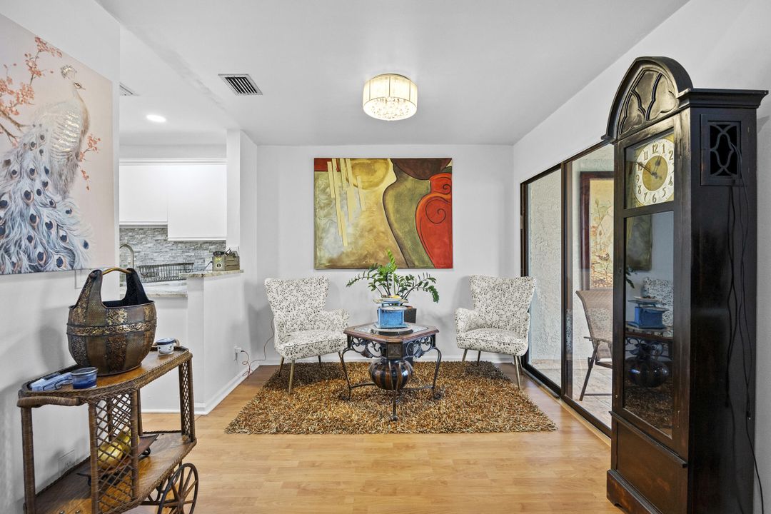 En Venta: $325,000 (2 camas, 2 baños, 1266 Pies cuadrados)