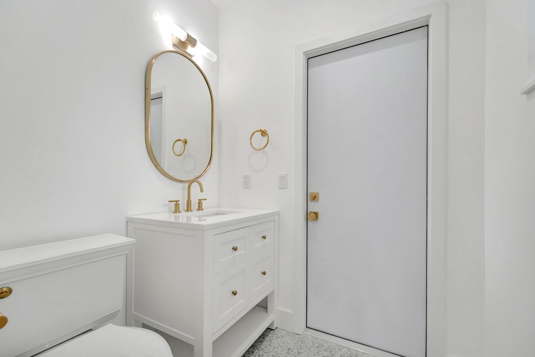 For Sale: $1,589,000 (4 beds, 3 baths, 2317 Square Feet)