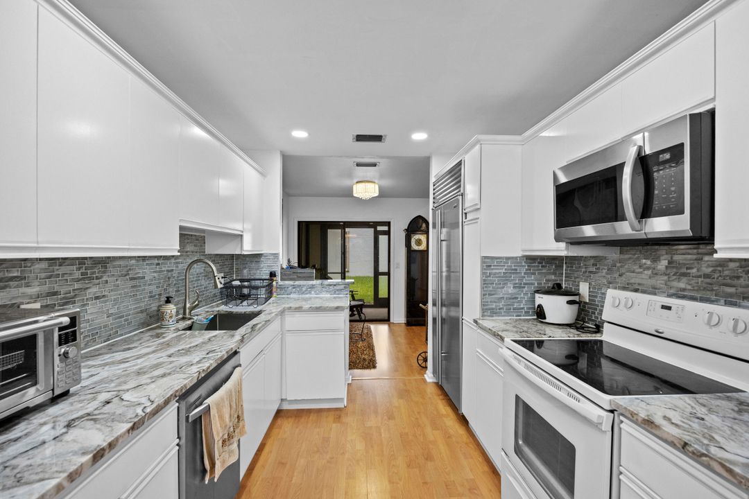 En Venta: $325,000 (2 camas, 2 baños, 1266 Pies cuadrados)