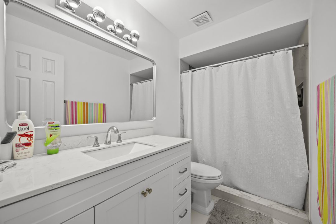 En Venta: $325,000 (2 camas, 2 baños, 1266 Pies cuadrados)