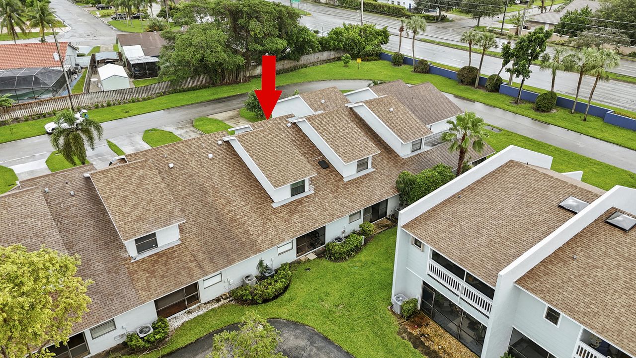 En Venta: $325,000 (2 camas, 2 baños, 1266 Pies cuadrados)