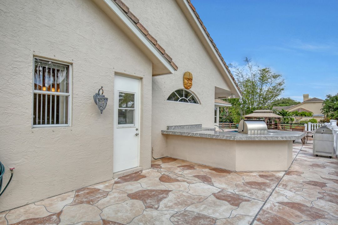 For Sale: $1,846,250 (4 beds, 3 baths, 3354 Square Feet)