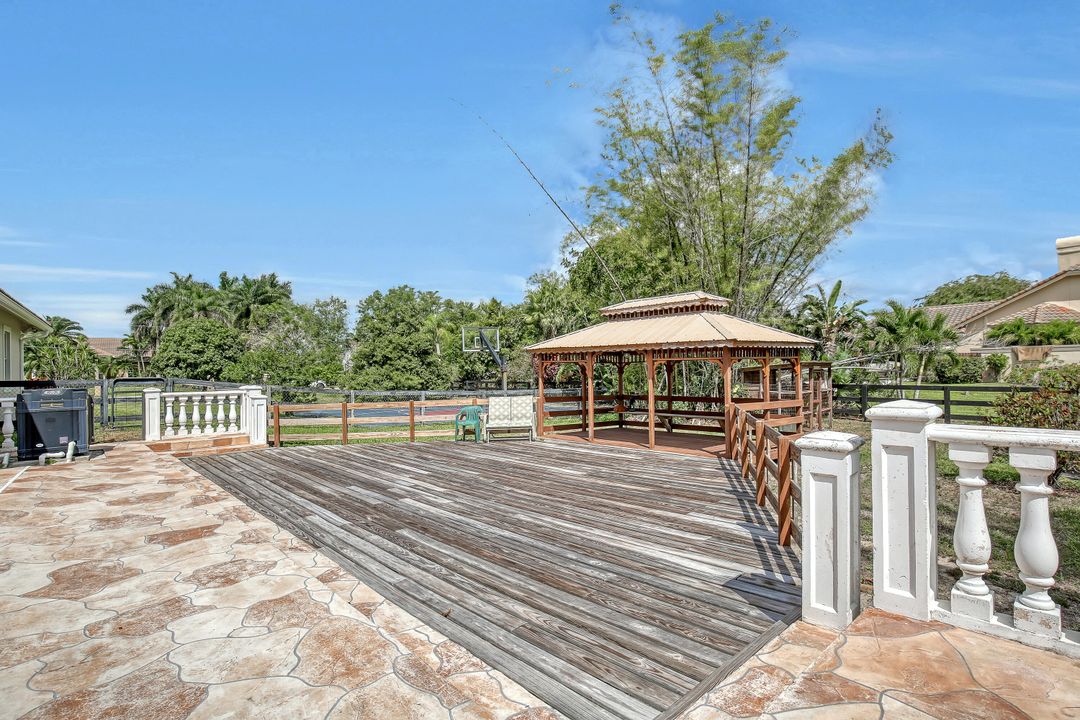 For Sale: $1,846,250 (4 beds, 3 baths, 3354 Square Feet)