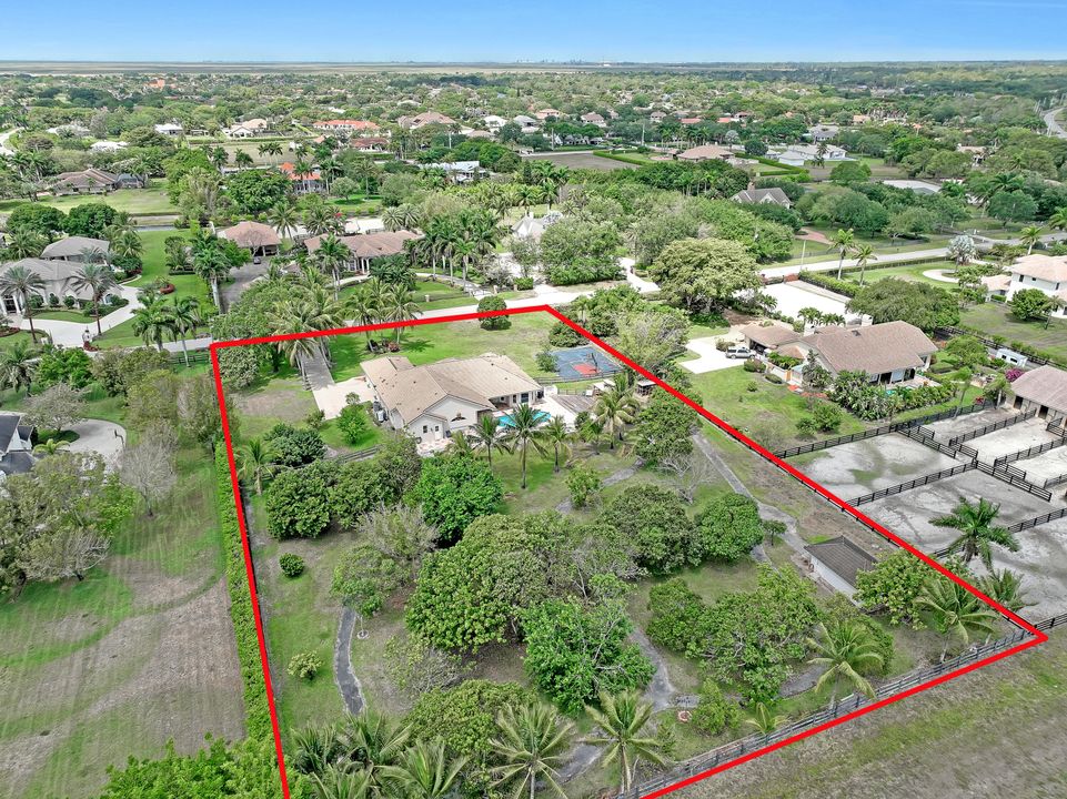 For Sale: $1,846,250 (4 beds, 3 baths, 3354 Square Feet)