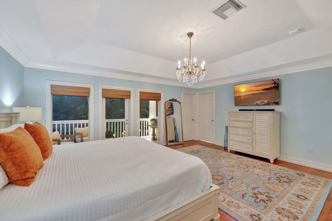 For Rent: $14,000 (5 beds, 4 baths, 3407 Square Feet)