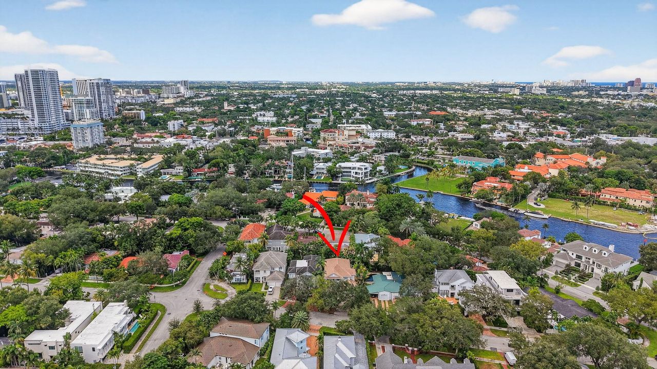 For Rent: $14,000 (5 beds, 4 baths, 3407 Square Feet)