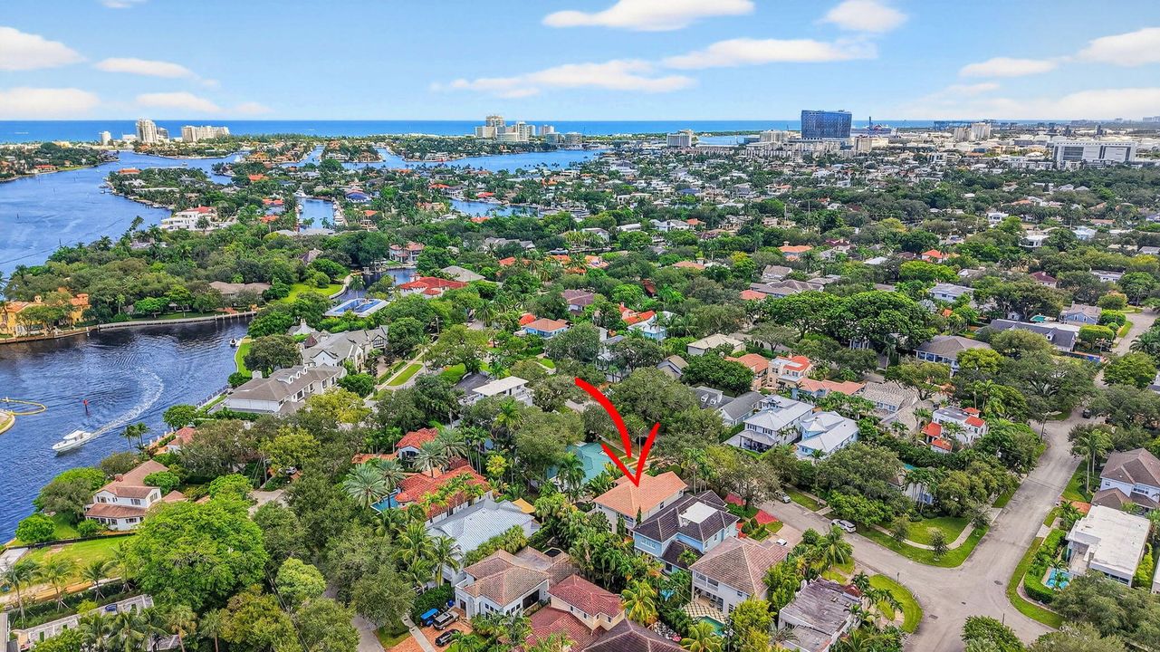 For Rent: $14,000 (5 beds, 4 baths, 3407 Square Feet)