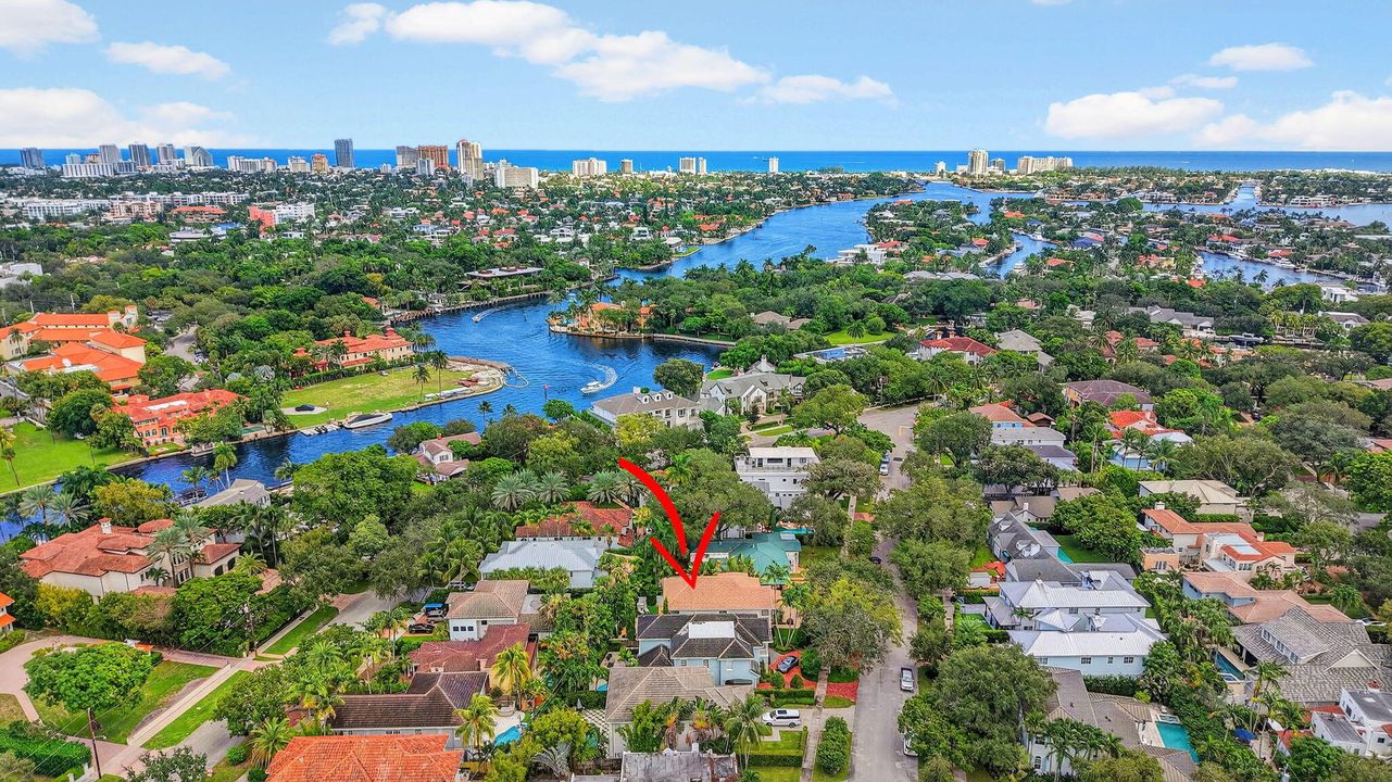 For Rent: $14,000 (5 beds, 4 baths, 3407 Square Feet)