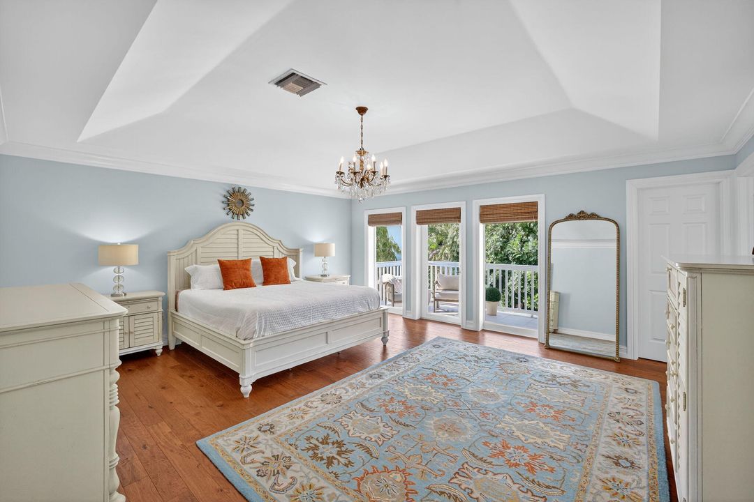 For Rent: $14,000 (5 beds, 4 baths, 3407 Square Feet)