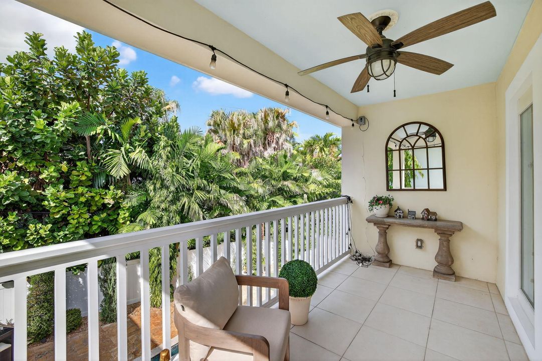 For Rent: $14,000 (5 beds, 4 baths, 3407 Square Feet)