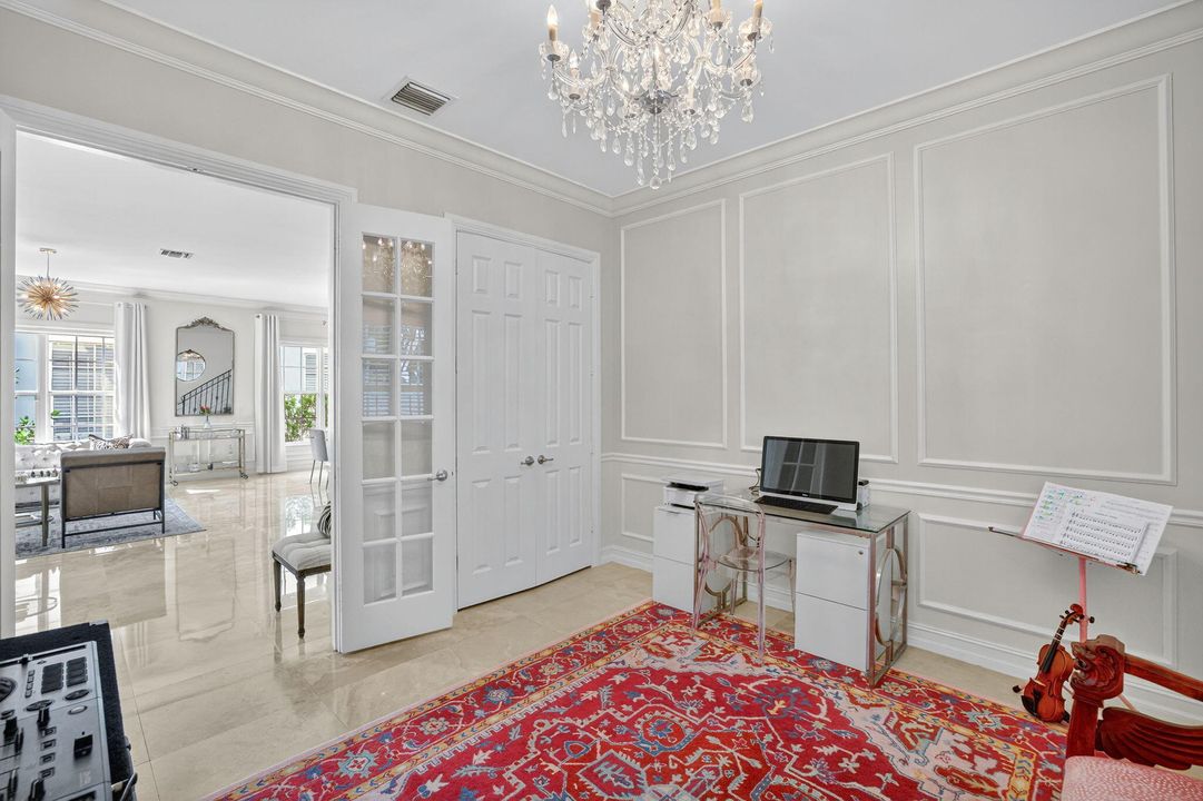 For Rent: $14,000 (5 beds, 4 baths, 3407 Square Feet)