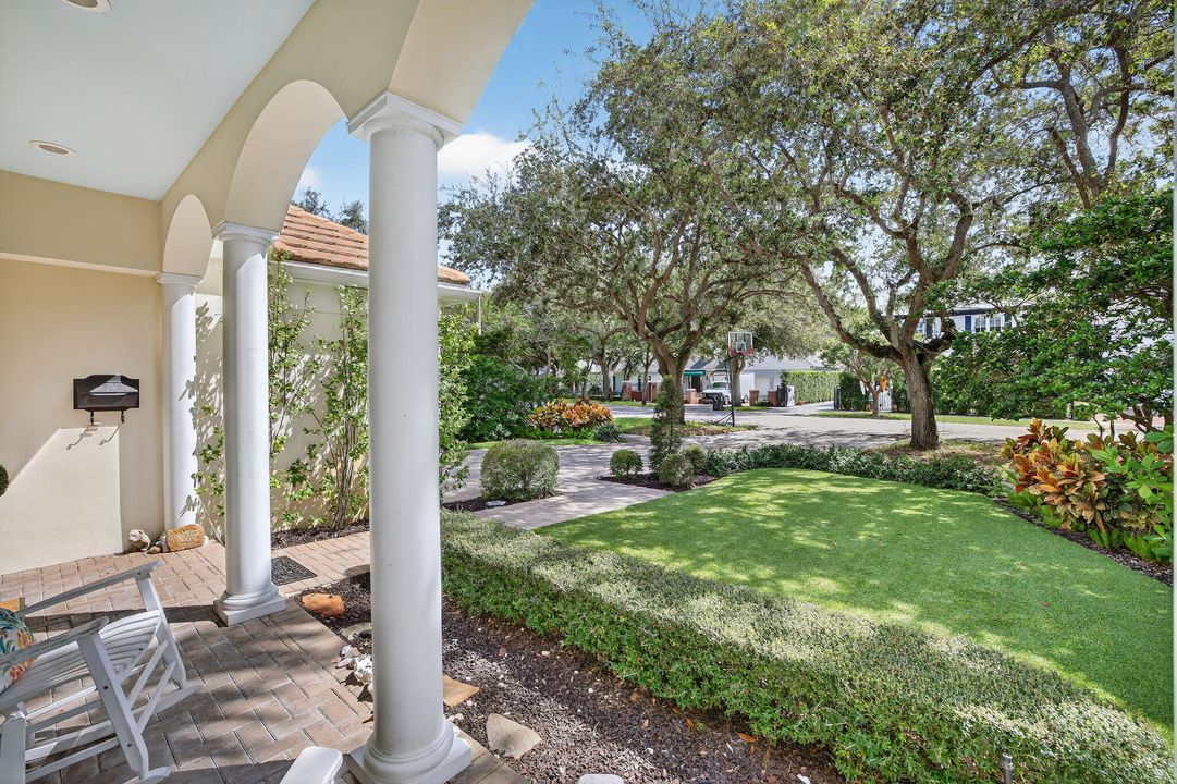 For Rent: $14,000 (5 beds, 4 baths, 3407 Square Feet)