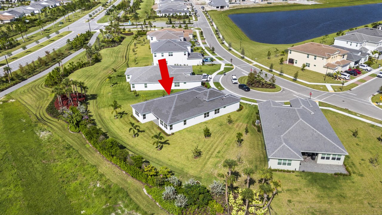 出租: $4,800 (5 贝兹, 4 浴室, 3172 平方英尺)