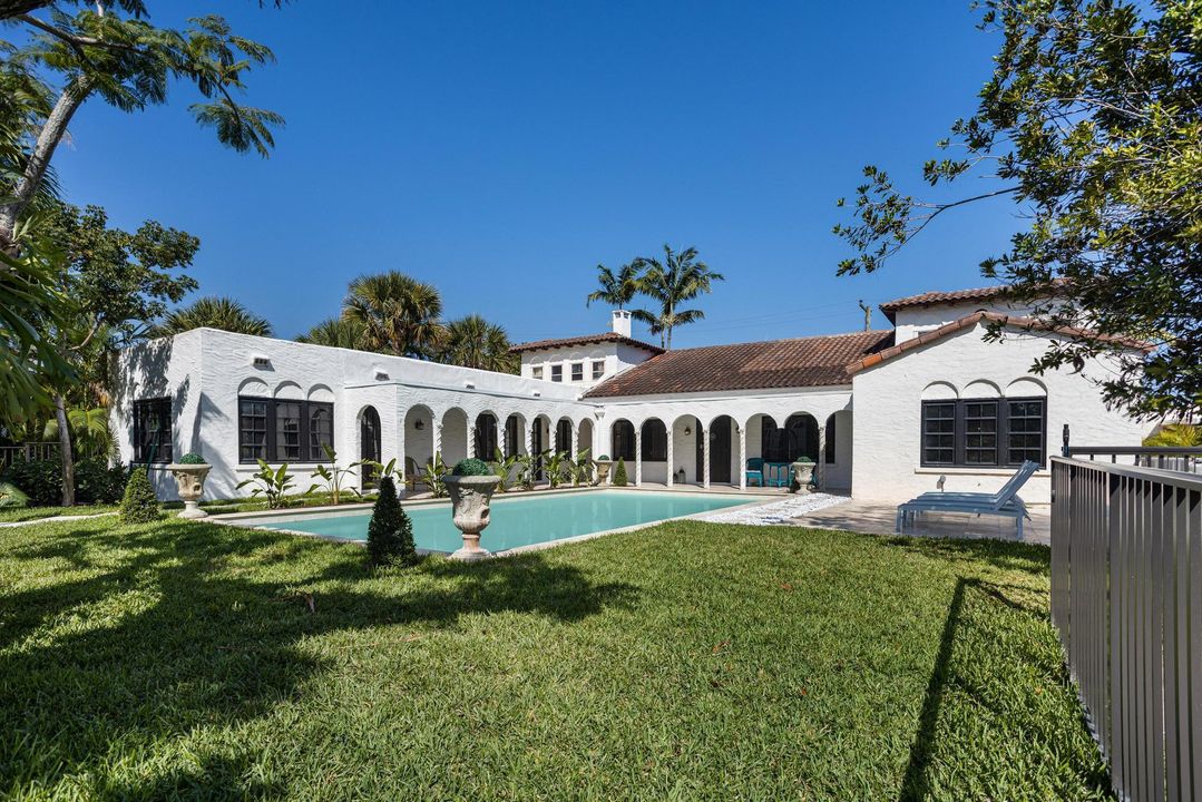 En Renta: $15,000 (7 camas, 4 baños, 3910 Pies cuadrados)