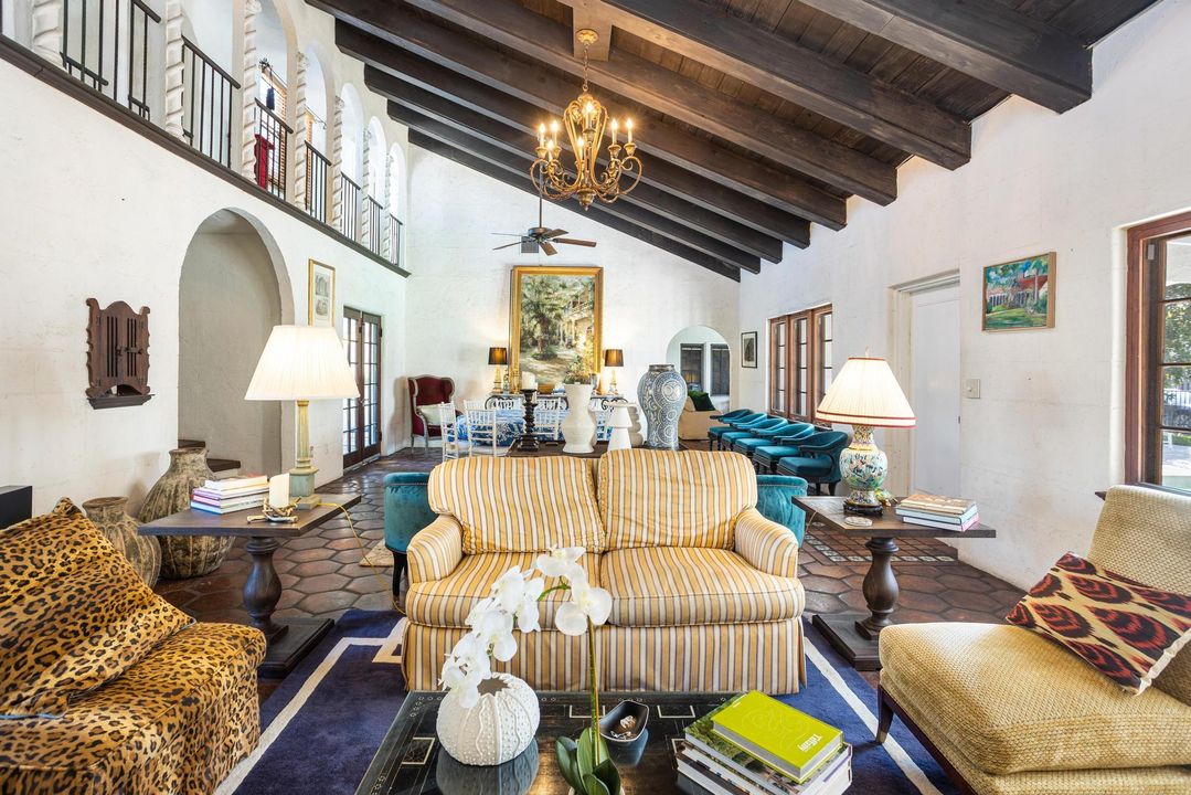 En Renta: $15,000 (7 camas, 4 baños, 3910 Pies cuadrados)