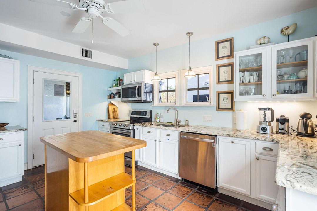 En Renta: $15,000 (7 camas, 4 baños, 3910 Pies cuadrados)