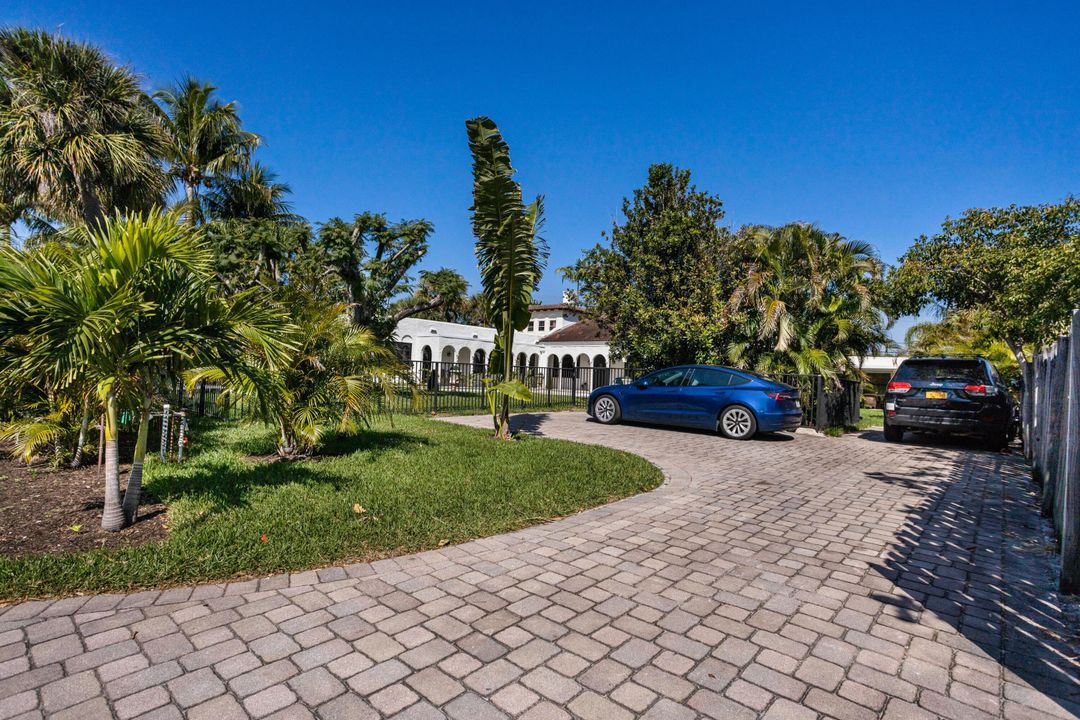 En Renta: $15,000 (7 camas, 4 baños, 3910 Pies cuadrados)