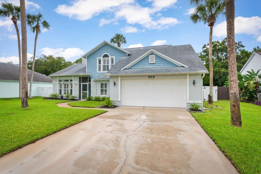 Activo con contrato: $429,900 (3 camas, 2 baños, 2370 Pies cuadrados)