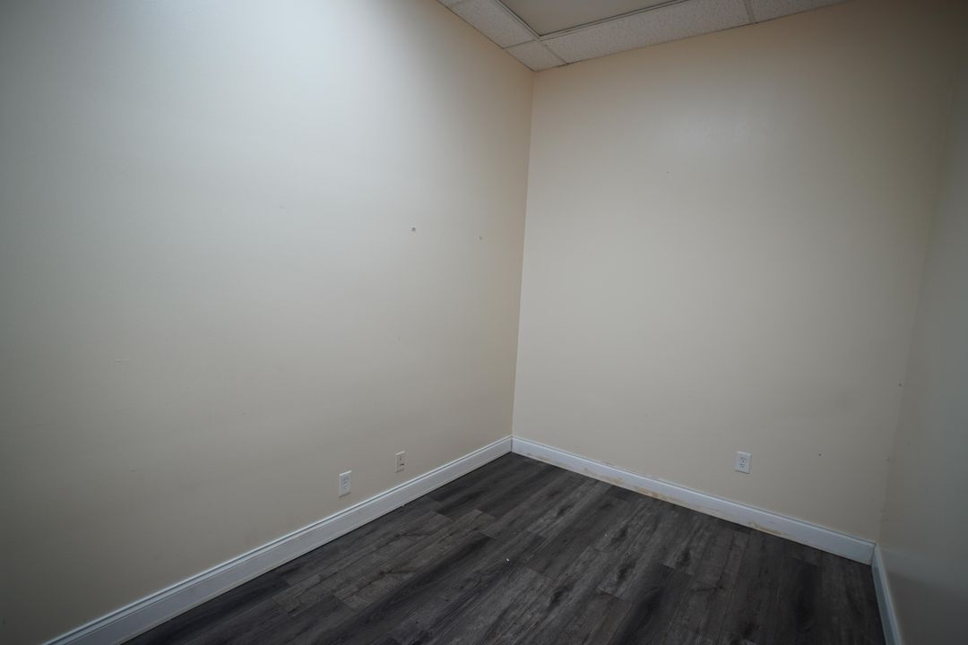 На продажу: $3,400 (0 спален, 0 ванн, 9460 Квадратных фут)