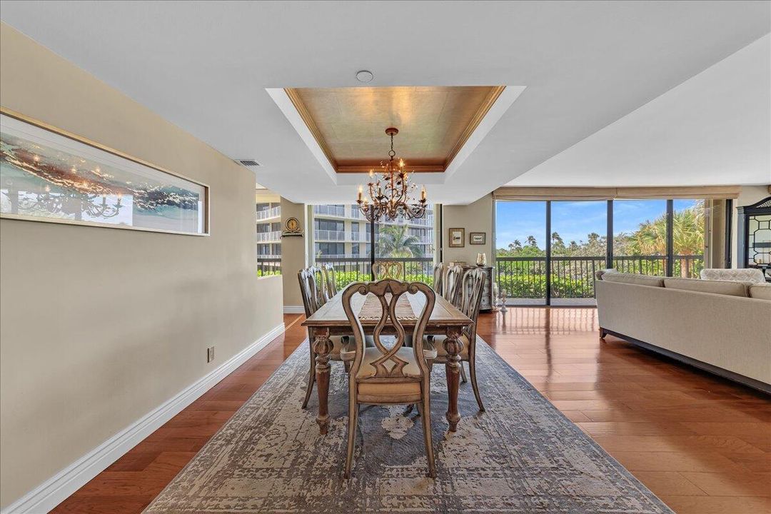 Activo con contrato: $1,500,000 (3 camas, 3 baños, 2145 Pies cuadrados)