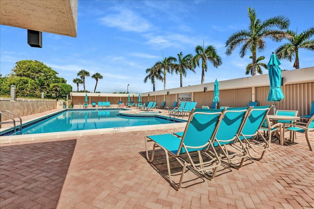 Activo con contrato: $1,500,000 (3 camas, 3 baños, 2145 Pies cuadrados)