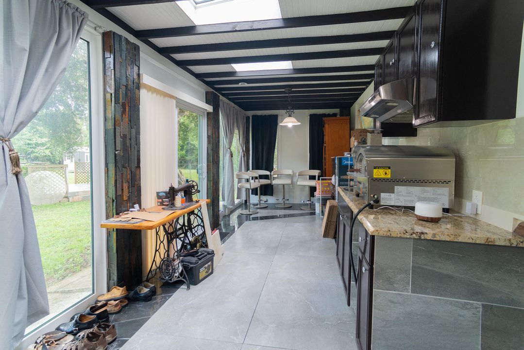 For Sale: $619,000 (3 beds, 2 baths, 1410 Square Feet)