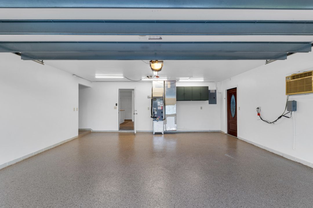 En Venta: $1,899,990 (3 camas, 3 baños, 2450 Pies cuadrados)