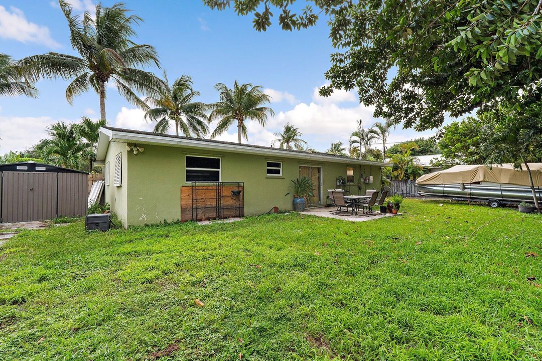 合同活跃: $498,000 (2 贝兹, 2 浴室, 1094 平方英尺)