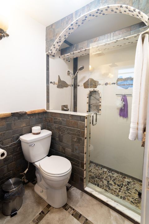 For Sale: $619,000 (3 beds, 2 baths, 1410 Square Feet)