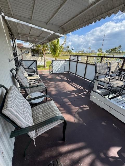 For Sale: $80,000 (2 beds, 2 baths, 1056 Square Feet)