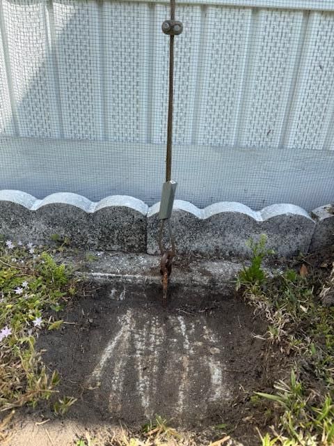 For Sale: $80,000 (2 beds, 2 baths, 1056 Square Feet)