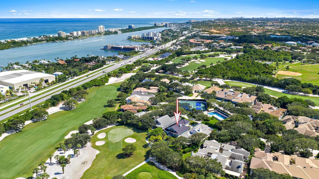 For Sale: $2,595,000 (4 beds, 3 baths, 3102 Square Feet)