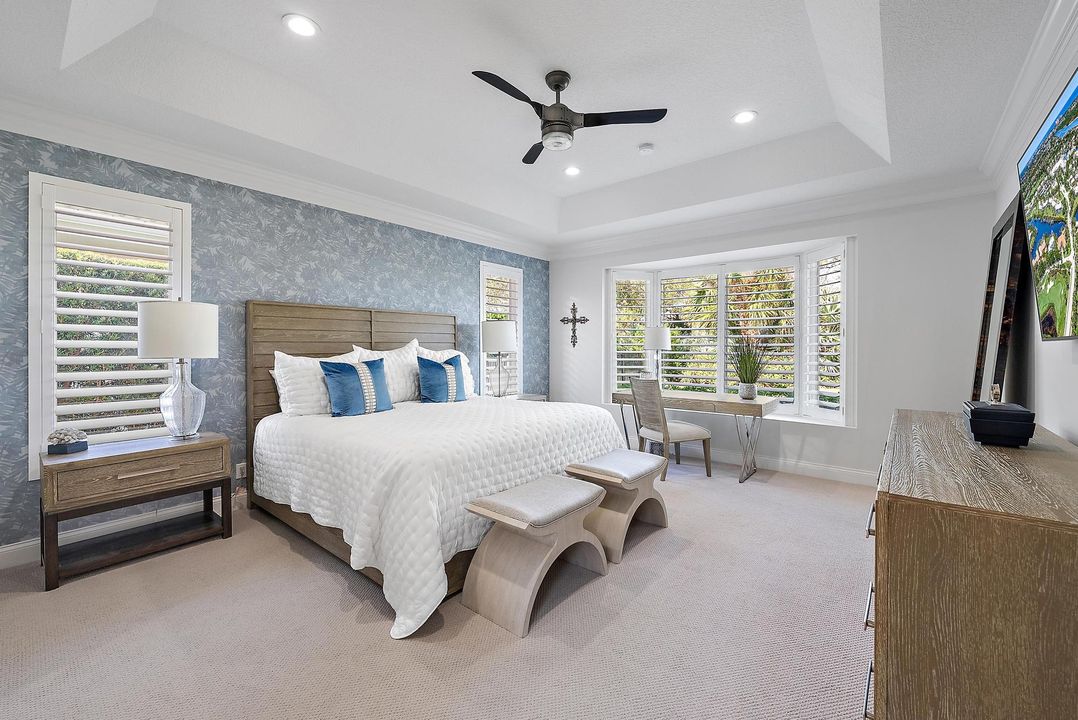 For Sale: $2,595,000 (4 beds, 3 baths, 3102 Square Feet)