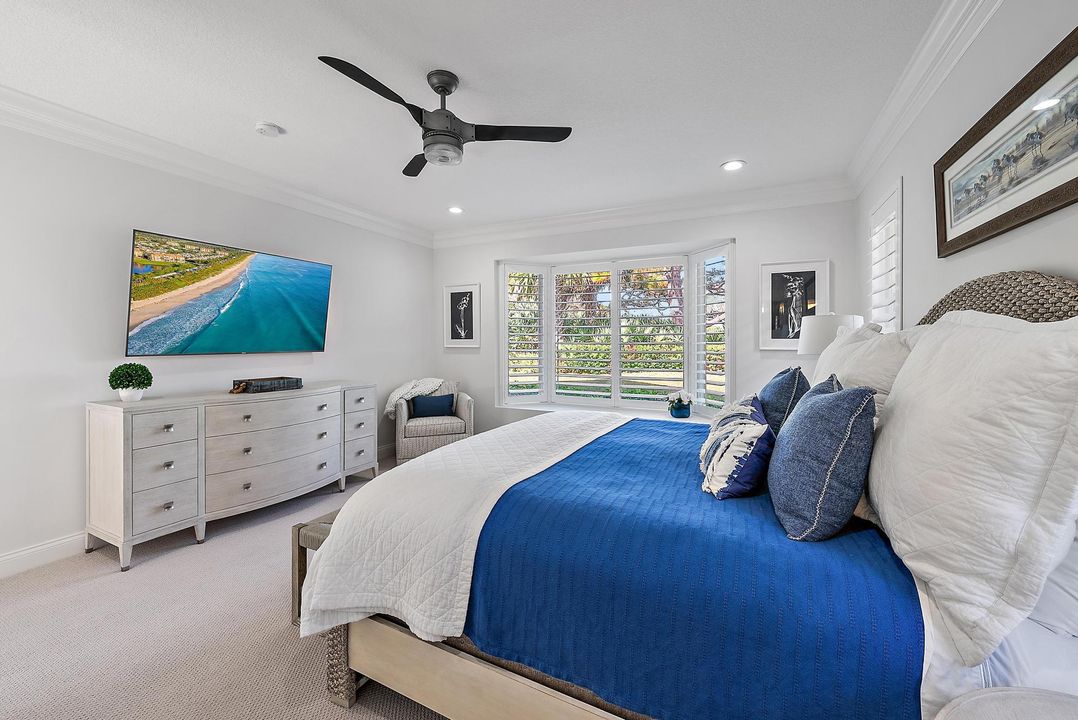 For Sale: $2,595,000 (4 beds, 3 baths, 3102 Square Feet)