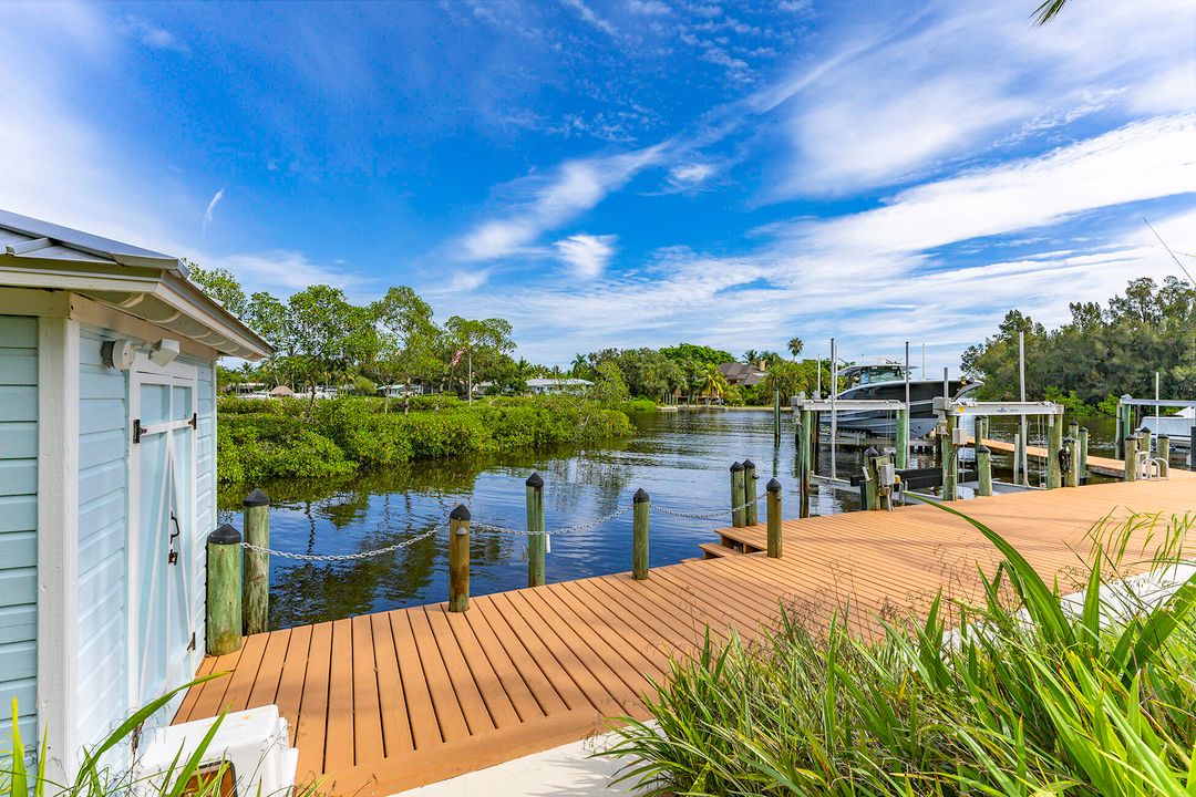 For Sale: $5,100,000 (6 beds, 5 baths, 4314 Square Feet)