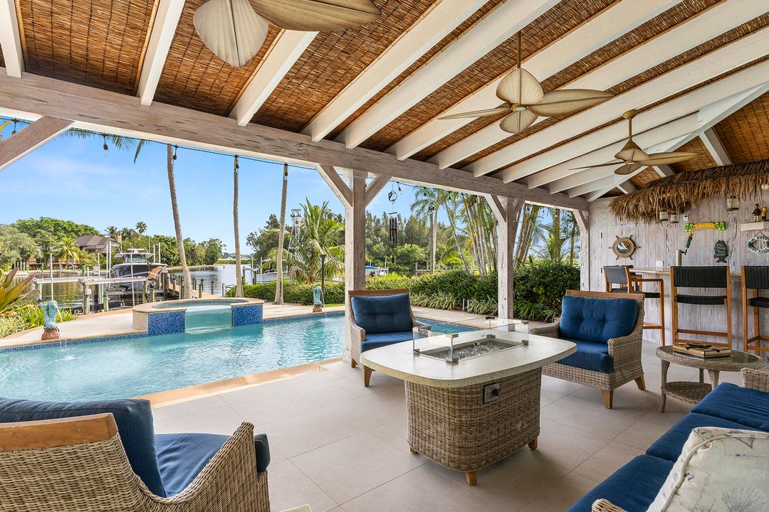 For Sale: $5,100,000 (6 beds, 5 baths, 4314 Square Feet)