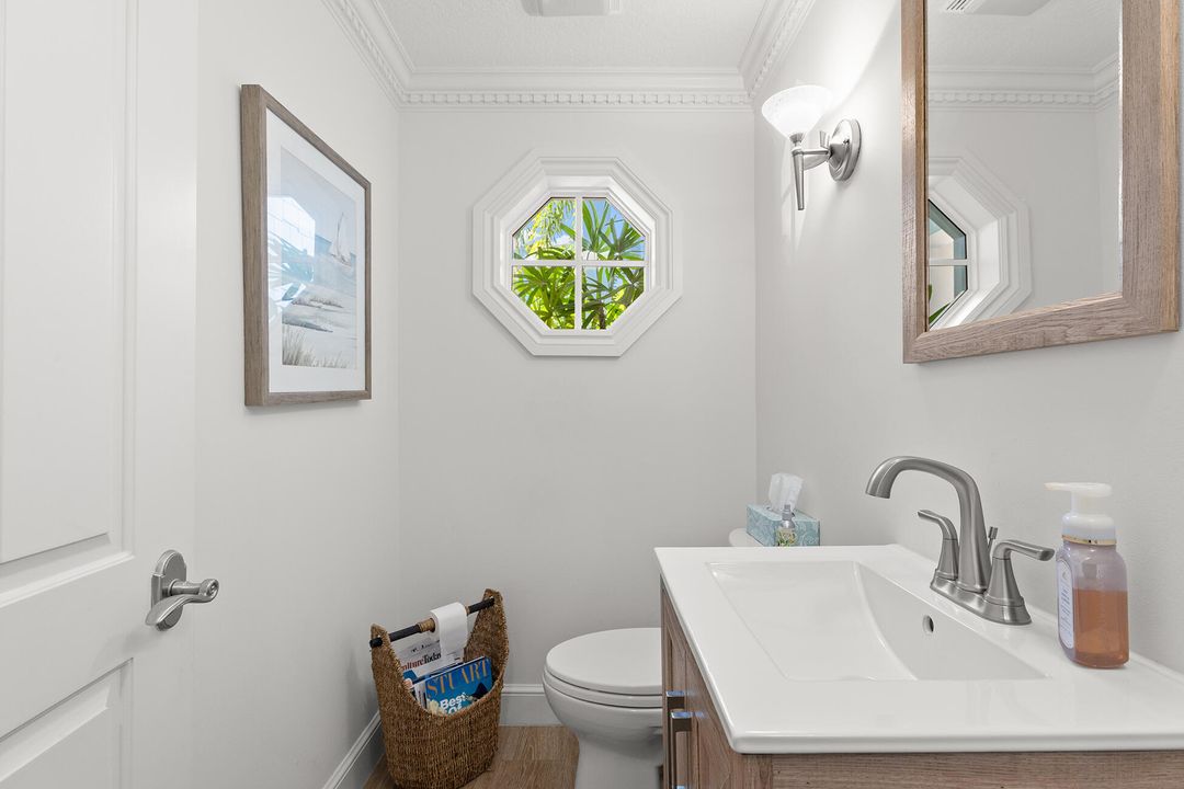 For Sale: $5,100,000 (6 beds, 5 baths, 4314 Square Feet)