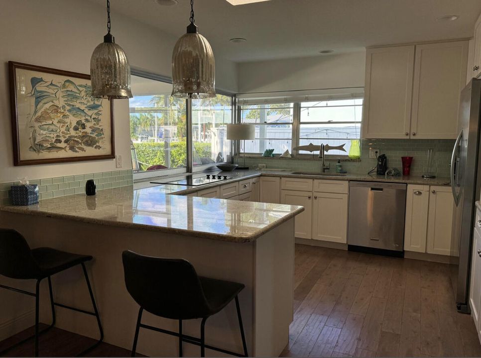 For Rent: $12,000 (2 beds, 2 baths, 1439 Square Feet)