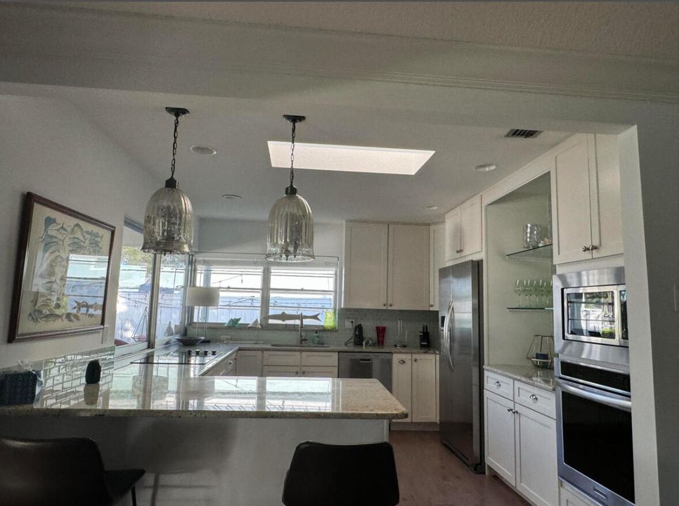 For Rent: $12,000 (2 beds, 2 baths, 1439 Square Feet)