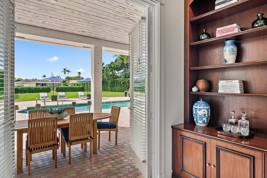 Activo con contrato: $6,150,000 (5 camas, 3 baños, 3630 Pies cuadrados)