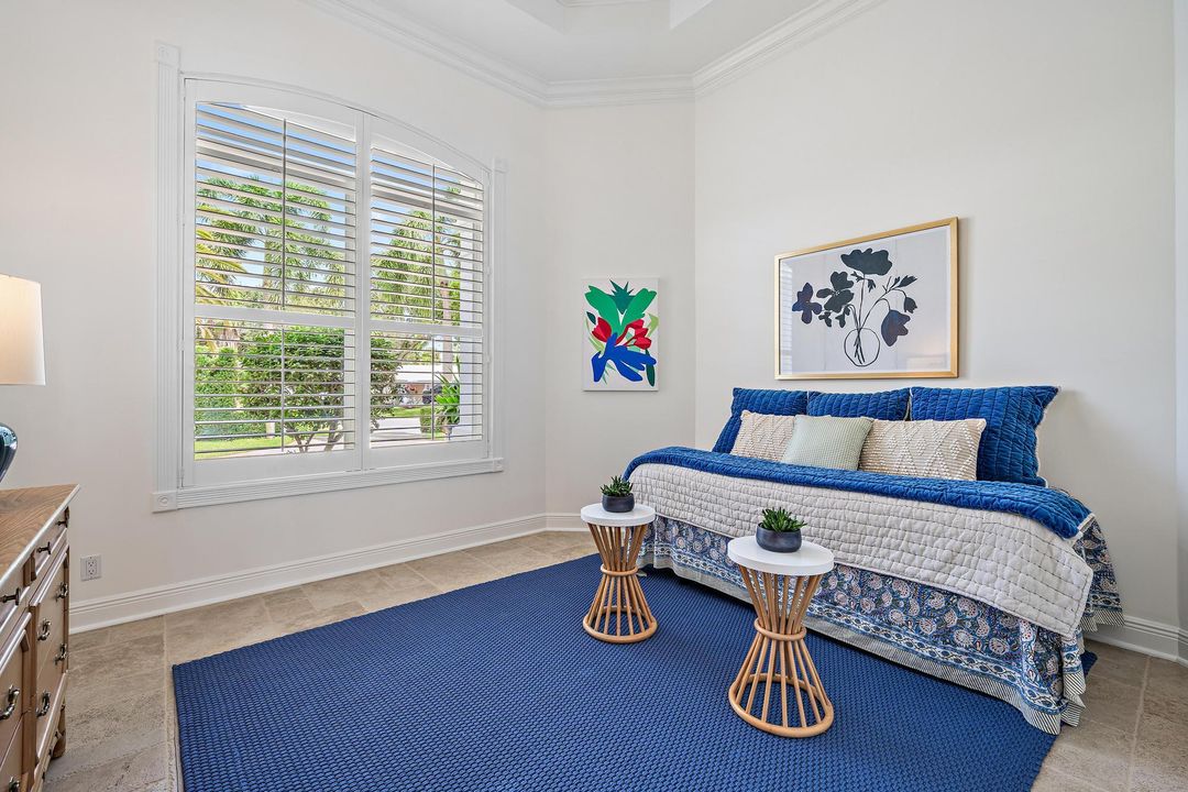 Activo con contrato: $6,150,000 (5 camas, 3 baños, 3630 Pies cuadrados)