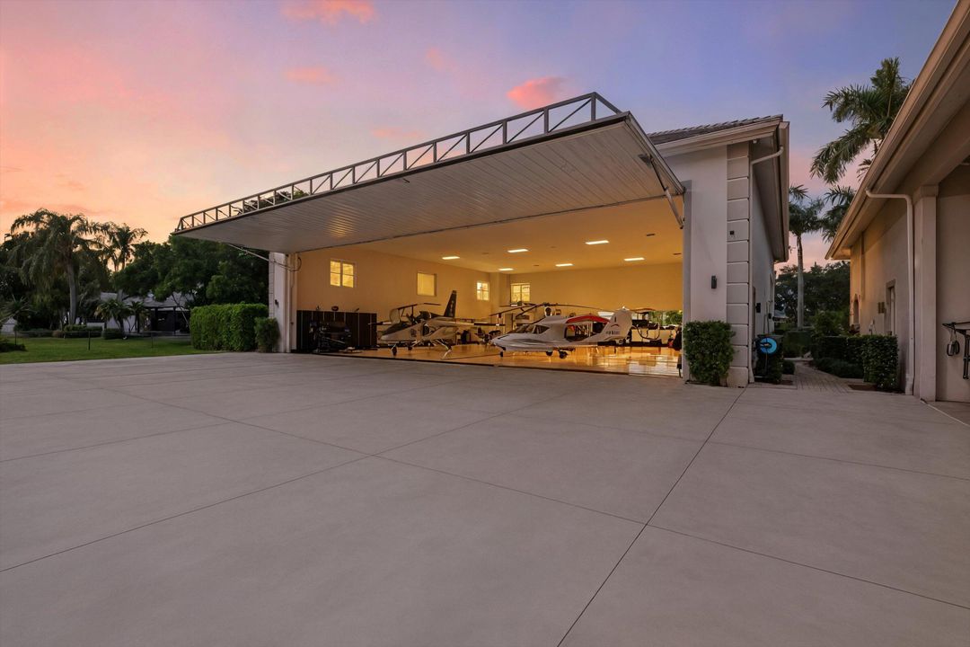 For Sale: $12,000,000 (5 beds, 5 baths, 7616 Square Feet)