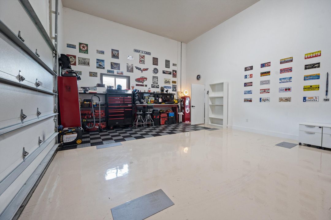 For Sale: $12,000,000 (5 beds, 5 baths, 7616 Square Feet)